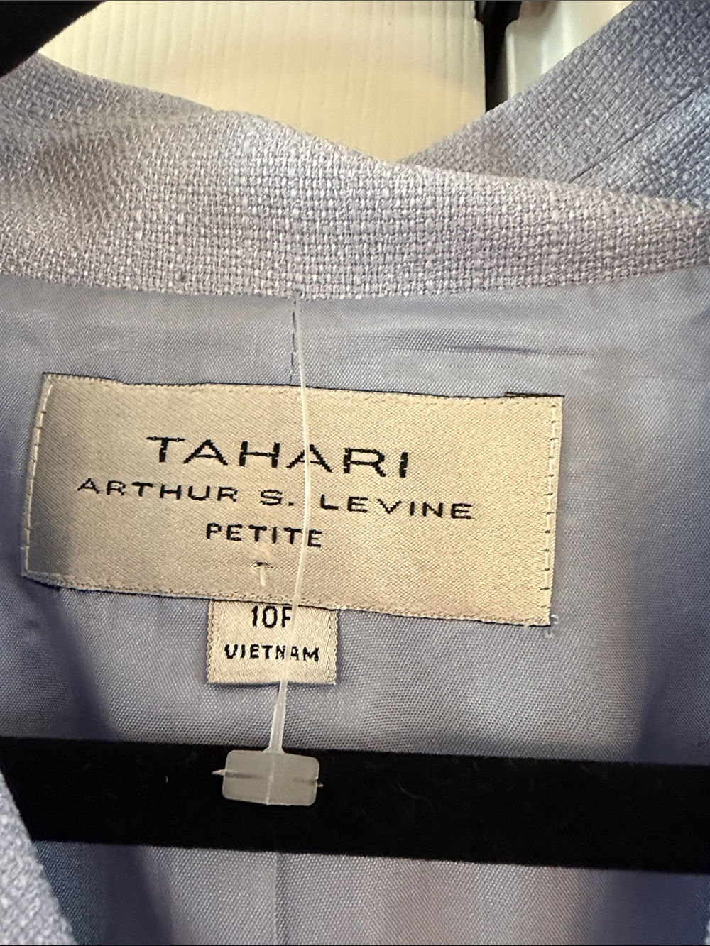 NWOT TAHARI  Pale Lavender Skirt Suit Beautiful  10p - Picture 7 of 10